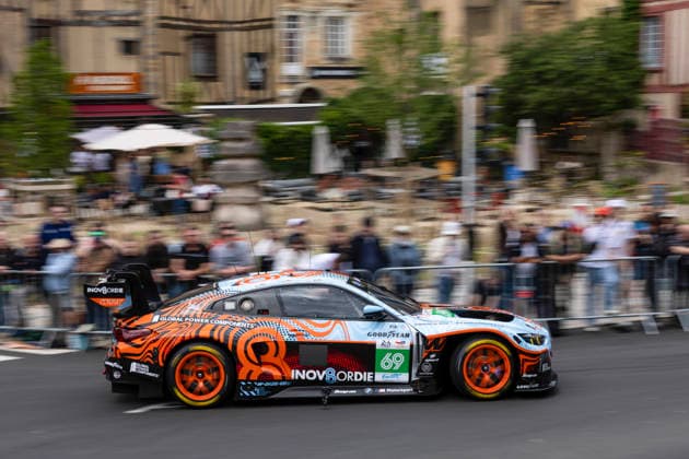 AUTOMOBILE : 24 Heures du Mans - 06 06 2026 69 Team Wrt (BEL) BMW M4 LMGT3 Evo (LMGT3) driven by Anthony Mcintosh (USA) Parker Thompson (CAN) Daniel Harper (GBR), during the administrative and technical checks of the 24 Hours of Le Mans, third round of the FIA WEC 2026 Championship, on the Place de la RÃ publique in Le Mans, France, from June 5 to 6, 2026. LE MANSFrance  Copyright: xERICxLExGALLIOTx xMPSxAGENCYx x