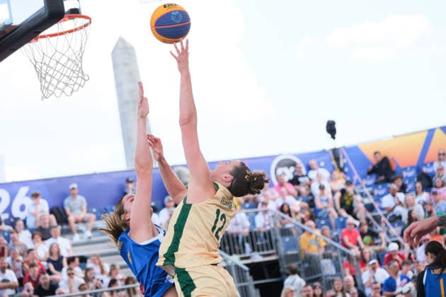 June 6, 2026, Warsaw, Masovian Voivodeship, Poland: Australia s HANNAH HANK (12) and Ukraine s KATERYNA KOVAL (6) in action during a FIBA 3x3 Basketball World Cup women s quarter-final game between Australia and Ukraine in Warsaw, Poland. Warsaw Poland - ZUMAk204 20260606_zip_k204_041 Copyright: xRomanxKozielx