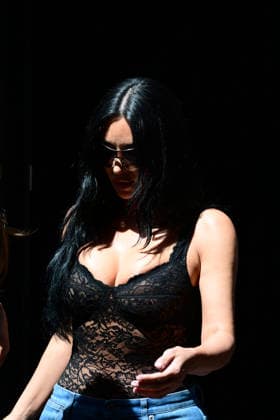 F1 Grand Prix of Monaco - Qualifying Kim Kardashian walks during the qualifying session of the Monaco Grand Prix at Circuit de Monaco in Monaco Ville, Monaco, on June 6, 2026. Monaco Ville Monaco Ville Monaco  Copyright: xAndreaxDiodatox originalFilename:diodato-monacogp260606_npxmR.jpg