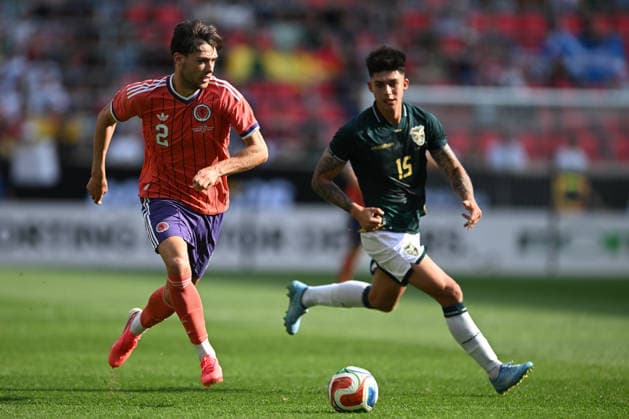 June 6, 2026, Harrison, New Jersey, USA: Scotland defender AARON HICKEY (2) and Bolivia midfielder SAMIR EL MOURABET (15) in action during the Road to 26 International Friendly, Länderspiel, Nationalmannschaft match at Sports Illustrated Stadium in Harrison New Jersey Scotland defeats Bolivia 4 to 0 Soccer 2026: Scotland 4:0 Bolivia  - ZUMAa301 20260606_aaf_a301_017 Copyright: xBrooksxVonxArxx