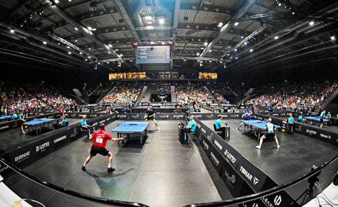 Am vorletzten Tag der Titelkämpfe mit allen deutschen Stars er deutschen Meisterschaften im Tischtennis war die Messehalle 1 in Erfurt nahezu ausverkauft. 94. Deutsche Meisterschaften der Damen und Herren im Rahmen im Rahmen der LOTTO Thüringen TT-Finals in der Messe Erfurt - 6. Juni: Am vorletzten Tag der Titelkämpfe mit allen Topsstars war die Messehalle 1 in Erfurt nahezu ausverkauft. Erfurt Messe Erfurt Thüringen Deutschland