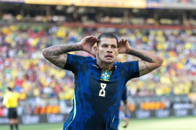 Brazil s Bruno Guimaraes celebrates his goal during the International Friendly, Länderspiel, Nationalmannschaft match between Brazil and Egypt a World Cup Brazil s Bruno Guimaraes celebrates his goal during the international friendly match between Brazil and Egypt a World Cup warm-up at Huntington Bank Field in Cleveland, USA, this Saturday, the 6th. Cleveland OH United States Copyright: xWilliamxVolcovx