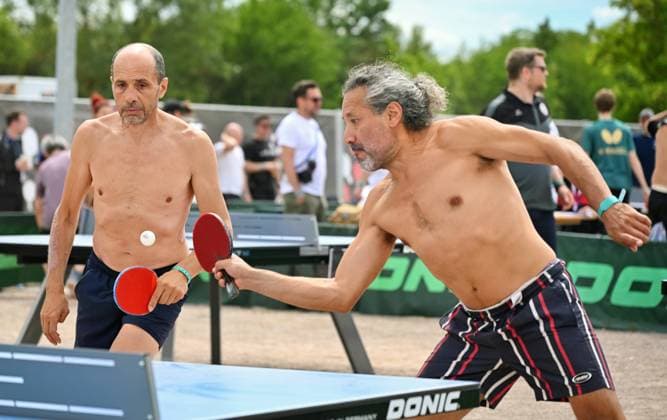 Outdoor-Tischtennis ist Chillen und Am 6. Juni wurden im Rahmen der LOTTO Thüringen TT-Finals in der Messe Erfurt die 1. Deutschen Meisterschaften im Outdoor-Tischtennis der Tischtennis-Communitys ausgetragen. Outdoor-Tischtennis ist Chillen und Sport: Am 6. Juni wurden im Rahmen der LOTTO Thüringen TT-Finals in der Messe Erfurt die 1. Deutschen Meisterschaften im Outdoor-Tischtennis der Tischtennis-Communitys ausgetragen. Erfurt Messe Erfurt Thüringen Deutschland