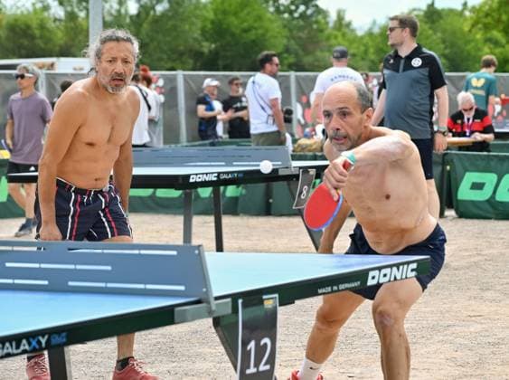 Outdoor-Tischtennis ist Chillen und Am 6. Juni wurden im Rahmen der LOTTO Thüringen TT-Finals in der Messe Erfurt die 1. Deutschen Meisterschaften im Outdoor-Tischtennis der Tischtennis-Communitys ausgetragen. Outdoor-Tischtennis ist Chillen und Sport: Am 6. Juni wurden im Rahmen der LOTTO Thüringen TT-Finals in der Messe Erfurt die 1. Deutschen Meisterschaften im Outdoor-Tischtennis der Tischtennis-Communitys ausgetragen. Erfurt Messe Erfurt Thüringen Deutschland
