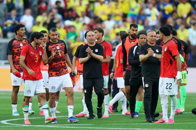 June 6, 2026: Egypt manager Hossam Hassan claps for his teams performance after the International Friendly, Länderspiel, Nationalmannschaft soccer match between Egypt and Brazil at Huntington Bank Field in Cleveland, Ohio. CSM Cleveland United States of America - ZUMAc04_ 20260606_zma_c04_065 Copyright: xBrianxFisherx