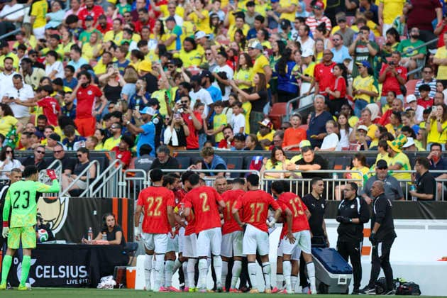 SOCCER 2026: Egypt Vs Brazil JUN 6 June 6, 2026: The Egyptian team huddles during a cooling break in the second half of the International Friendly, Länderspiel, Nationalmannschaft soccer match between Egypt and Brazil at Huntington Bank Field in Cleveland, Ohio. Brian Fisher CSM (Credit Image: Â Brian Fisher Cal Media) Cleveland Ohio United States of America EDITORIAL USE ONLY Copyright: xx ZUMA-20260606_zma_c04_060.jpg BrianxFisherx csmphotothree493359