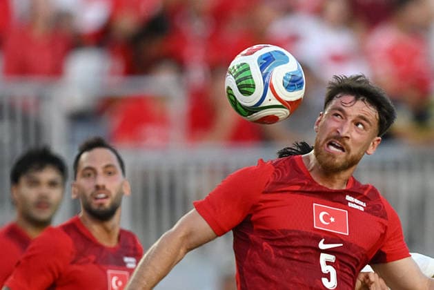 Salih Ozcan of Turkey heads the ball in a friendly match ahead of the 2026 FIFA World Cup, WM, Weltmeisterschaft, Fussball between Venezuela and Turkey at Nu Stadium in Miami, USA, 06 June 2026. FIFA World Cup 2026 Friendly: Venezuela - Turkey !ACHTUNG: NUR REDAKTIONELLE NUTZUNG!  Copyright: xGiorgioxVierax AMDEP6538 20260607-55020522797_1