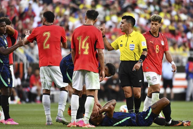 CLEVELAND, USA - JUNE 06: Danilo Santos of Brazil injured during an International Friendly, Länderspiel, Nationalmannschaft match in preparation for the upcoming 2026 FIFA World Cup, WM, Weltmeisterschaft, Fussball between Brazil and Egypt (Photo by Rebekah Wynkoop SPP)  Copyright: xRebekahxWynkoop SPPx Sportspressphoto_SPR162410