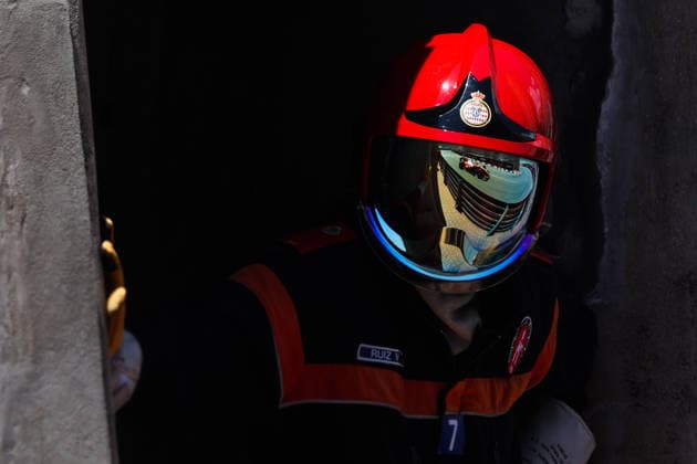 F1 Monaco Grand Prix 2026 A fireman is seen during Practice 3 ahead of the Formula 1 Monaco Grand Prix at the Circuit de Monaco in Monte Carlo on June 6th, 2026. Monte Carlo Monaco  Copyright: xBeataxZawrzelx originalFilename:zawrzel-f1monaco260606_nplGb.jpg