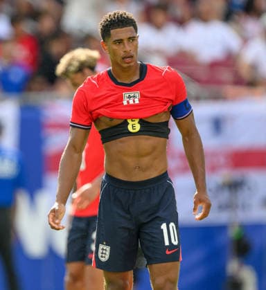 06 June 2026 - England v New Zealand - Pre World Cup Friendly - Raymond James Stadium - Tampa - Florida - USA. England v New Zealand - Pre World Cup Friendly - Raymond James Stadium - Tampa - Florida - USA. Jude Bellingham in action for England. Picture : Mark Pain TAMPA USA  Copyright: xMarkxPainx