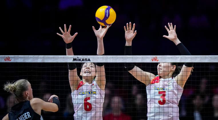 Team Japan Nanami Seki blocks a shot against Team Germany during their womens Volleyball Nations League (VNL) match on June 6, 2026 in Quebec City, Canada. Noxthirdxpartyxsales  aflo_333529639 MathieuxBelangerx