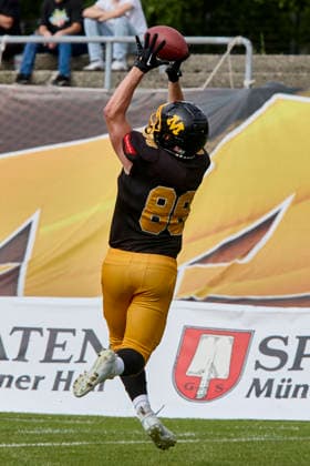 German Football League (GFL), Munich Cowboys vs Allgäu Comets, Munich Cowboys, Allgäu Comets, 2026-06-06 in München (Städtisches Stadion an der Dantestraße (Dantestation)) Touchdown Munich Cowboys REINER Sebastian (Munich Cowboys Tight End, Wide Receiver (TE, WR) Nr88-MUC88) sportworld München Städtisches Stadion an der Dant Bayern Deutschland