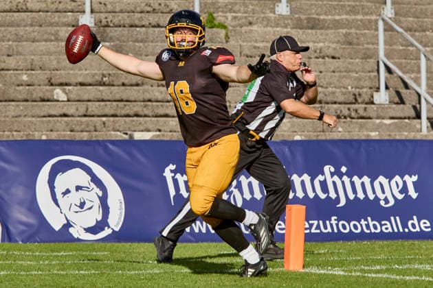 German Football League (GFL), Munich Cowboys vs Allgäu Comets, Munich Cowboys, Allgäu Comets, 2026-06-06 in München (Städtisches Stadion an der Dantestraße (Dantestation)) Touchdown Munich Cowboys KILGER Erich (Munich Cowboys Wide Receiver (WR) Nr18-MUC18) sportworld München Städtisches Stadion an der Dant Bayern Deutschland