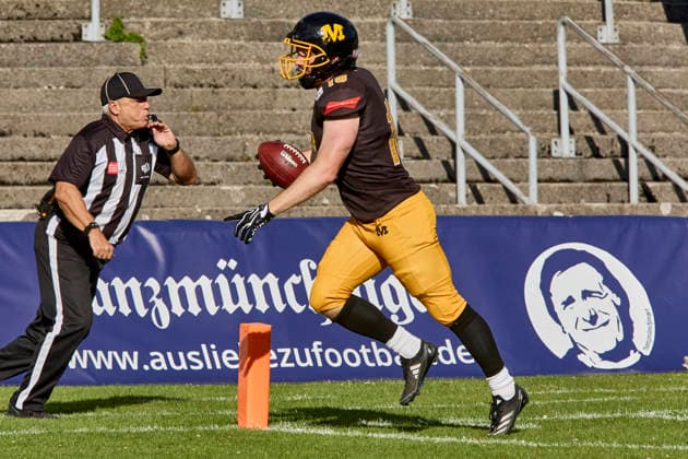 German Football League (GFL), Munich Cowboys vs Allgäu Comets, Munich Cowboys, Allgäu Comets, 2026-06-06 in München (Städtisches Stadion an der Dantestraße (Dantestation)) Touchdown Munich Cowboys KILGER Erich (Munich Cowboys Wide Receiver (WR) Nr18-MUC18) sportworld München Städtisches Stadion an der Dant Bayern Deutschland