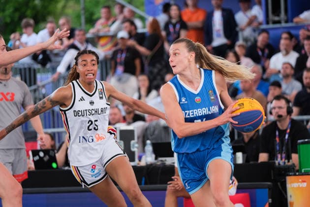 June 6, 2026, Warsaw, Masovian Voivodeship, Poland: Germany s AMA DEGBEON (25) and Azerbaijan s ALEXANDRA MOLLENHAUER (24) in action during a FIBA 3x3 Basketball World Cup women s quarter-final game between Germany and Azerbaijan in Warsaw, Poland. Basketball 2026: FIBA 3x3 World Cup Women s Quarterfinal: Azerbaijan 18:16 Germany  - ZUMAk204 20260606_zip_k204_080 Copyright: xRomanxKozielx