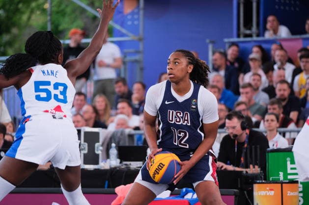 June 6, 2026, Warsaw, Masovian Voivodeship, Poland: USA s MIKAYLAH WILLIAMS (12) and France s MARIE MANE (53) in action during a FIBA 3x3 Basketball World Cup women s quarter-final game between France and USA in Warsaw, Poland. Warsaw Poland - ZUMAk204 20260606_zip_k204_090 Copyright: xRomanxKozielx