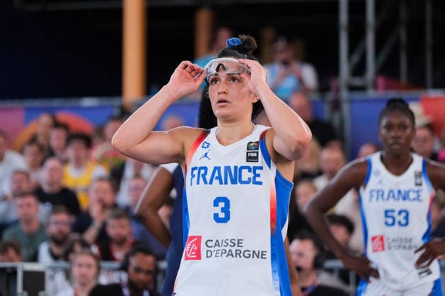 June 6, 2026, Warsaw, Masovian Voivodeship, Poland: France s HORTENSE LIMOUZIN (3) at the free throw line during a FIBA 3x3 Basketball World Cup women s quarter-final game between France and USA in Warsaw, Poland. Warsaw Poland - ZUMAk204 20260606_zip_k204_099 Copyright: xRomanxKozielx