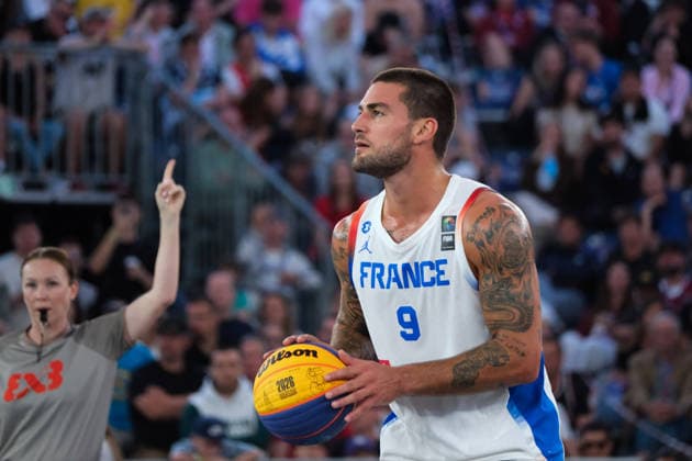 June 6, 2026, Warsaw, Masovian Voivodeship, Poland: France s EMMANUEL MONCEAU (9) takes a free throw during a FIBA 3x3 Basketball World Cup men s quarter-final game between France and USA in Warsaw, Poland. Basketball 2026: FIBA 3x3 World Cup Men s Quarterfinal: France 14:11 United States  - ZUMAk204 20260606_zip_k204_136 Copyright: xRomanxKozielx