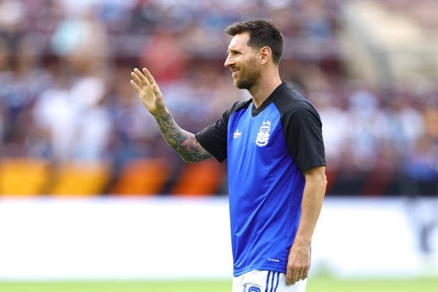 Lionel Messi of Argentina reacts during warm-up in a friendly match ahead of the 2026 FIFA World Cup, WM, Weltmeisterschaft, Fussball between Argentina and Honduras at Kyle Field in Texas, United States, 06 June 2026. Friendly match prior to the 2026 World Cup: Argentina - Honduras !ACHTUNG: NUR REDAKTIONELLE NUTZUNG!  Copyright: xCARLOSxRAMIREZx AME9269 20260607-55020523168_1