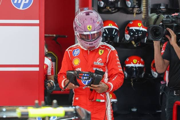 Lewis Hamilton (Scuderia Ferrari HP 44) in seiner Box, Qualifying, Grosser Preis von Monaco, Motorsport, Herren, Formel 1, 06.06.2026 Monte Carlo Monaco MCO