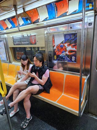 World Cup - NYC Subway Support National French Soccer Team New York City subway support National French soccer team ahead of the FIFA World Cup, WM, Weltmeisterschaft, Fussball in NY on June 6, 2026. Photo by Charles Guerin ABACAPRESS.COM New York City NY United States  Copyright: xGuerinxCharles ABACAx