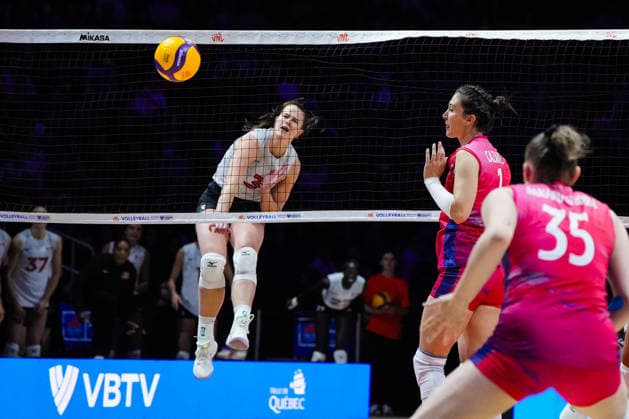 2026 Women s Volleyball Nations League - Quebec City - Day4 Kiera Van Ryk 3 of Canada competes during the 2026 Women s Volleyball Nations League match between France and Canada at Videotron Centre in Quebec City, Canada, on June 6, 2026. Quebec City Quebec Canada  Copyright: xYuanxTianx originalFilename:tian-2026wome260606_npcWw.jpg