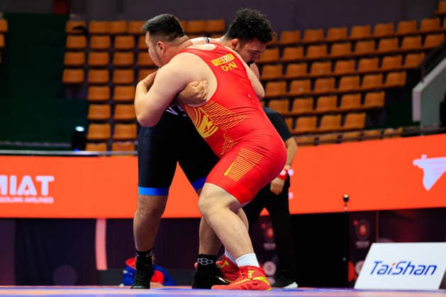 Wrestling Ranking Series Ulaanbaatar Open 125kg FS - Jose Daniel Diaz Robertti (VEN) df. Buheeerdun Buheeerdun (CHN)