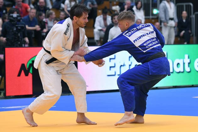 Deutsche Judo-Meisterschaft 2026 am 06.06.2026 in der Sporthalle an der Krefelder Straße in Duisburg Finale Männer -81KG Dominic Ressel ( weiss ) - Maxim Malsch ( blau )