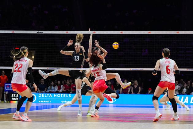 2026 Women s Volleyball Nations League - Quebec City - Day4 Emilia Weske 13 of Germany in action during the 2026 Women s Volleyball Nations League match between Germany and Japan at Videotron Centre in Quebec City, Canada, on June 6, 2026. Quebec City Quebec Canada  Copyright: xYuanxTianx originalFilename:tian-2026wome260606_npjui.jpg