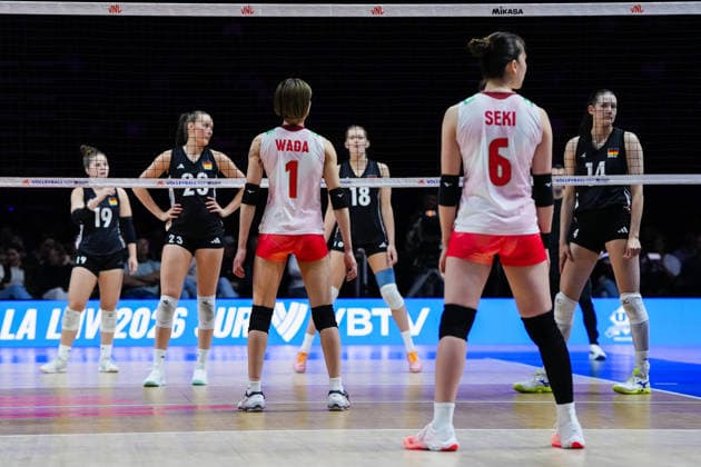 2026 Women s Volleyball Nations League - Quebec City - Day4 General view of play during the 2026 Women s Volleyball Nations League match between Germany and Japan at Videotron Centre in Quebec City, Canada, on June 6, 2026. Quebec City Quebec Canada  Copyright: xYuanxTianx originalFilename:tian-2026wome260606_npUAP.jpg