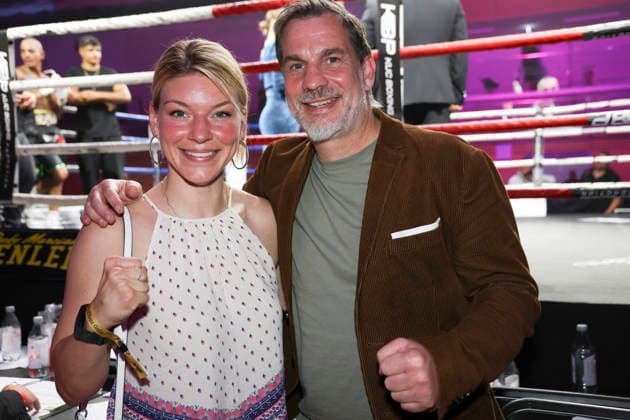 Boxen: KUC Box-Promotion, Falkensee, 06.06.2026 Nina Meinke (GER) und Trainer Kay Huste