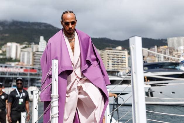 Lewis Hamilton (Scuderia Ferrari HP, 44) kommt zur Strecke, Grosser Preis von Monaco, Motorsport, Formel 1, Saison 2026, 07.06.2026 Grosser Preis von Monaco, Motorsport, Formel 1, Saison 2026, 07.06.2026