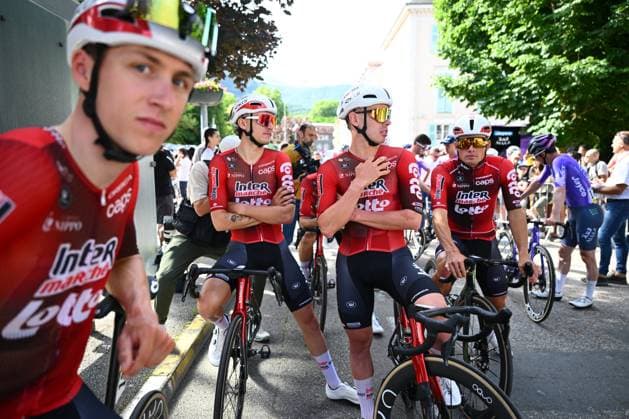 Tour Auvergne - Rhone-Alpes 2026 Stage 1 SAINT-ISMIER, FRANCE - JUNE 07 : Kockelmann Mathieu (LUX) of Lotto Intermarche, Fox Matthew (AUS) of Lotto Intermarche, Veistroffer Baptiste (FRA) of Lotto Intermarche before the start of the race during stage 1 of the 78th edition of Tour Auvergne - Rhone-Alpes an UCI World Tour 2.UWT cycling road race stage for Men Elite of 146.2 km with start in Vizille and finish in Saint-Ismier on June 7, 2026 in Saint-Ismier, France, 07 06 2026 ( Motordriver Guy De Vuyst - Saint-Ismier France  Copyright: xVincentxKalutx