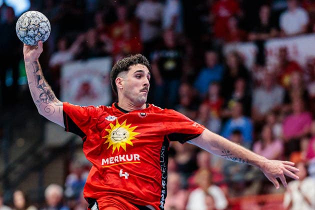 Max Santos (TuS N-Luebbecke, 04) im Torwurf GER, TuS N-Luebbecke vs. HC Oppenweiler Backnang, Handball, 2. Bundesliga, 34. Spieltag, Spielzeit 2025 2026, 06.06.2026 GER, TuS N-Luebbecke vs. HC Oppenweiler Backnang, Handball, 2. Bundesliga, 34. Spieltag, Spielzeit 2025 2026, 06.06.2026 Luebbecke Copyright: xEibner-Pressefoto JanxRollingerx EP_JSK