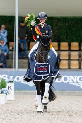 BALVE - LONGINES Balve Optimum 2026, BALVE - LONGINES Balve Optimum 2026 OATLEY Rose (GER), Alive and Kicking 3 Meisterehrung Sektdusche Meisterbad Dressurprüfung Kl. S