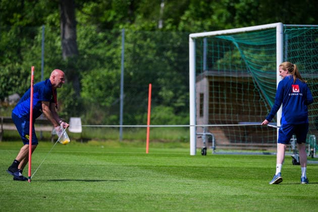 260607 Coach Magnus Wikman of Sweden during a training session with the womenÂ s under 23 national team, Nationalteam on June 7, 2026 in Kalmar. Photo: Suvad Mrkonjic BILDBYRAN COP 170 SM0469 fotboll football soccer fotball u23 under 23 träning practice training sverige sweden dam bbeng sverige sweden
