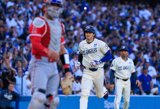 June 6, 2026, Los Angeles, California, USA: Shohei Ohtani 17 of the Los Angeles Dodgers rounds the bases after hitting a solo home run in the first inning during a regular season MLB, Baseball Herren, USA game against the Los Angeles Angels on Saturday June 6, 2026 at Dodger Stadium in Los Angeles, California. Dodgers defeat Angels, 9-2. JAVIER ROJAS PI Los Angeles USA - ZUMAp124 20260606_zaa_p124_077 Copyright: xJavierxRojasx