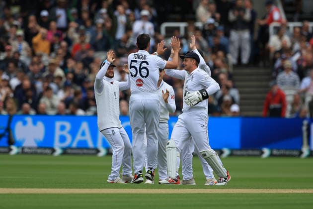 England v New Zealand, International Test Match 2026 WICKET CELEBRATION England Fast Bowler Josh Tongue (56) removes New Zealand Wicketkeeper Batter Tom Blundell (66) (Not in Picture) during the International Test Match 2026 match between England and New Zealand at Lord s Cricket Ground, St John s Wood, UK on 7 June 2026. St John s Wood Lord s Cricket Ground London UK Editorial use only , Copyright: xChrisxFoxwellx PSI-24334-0100