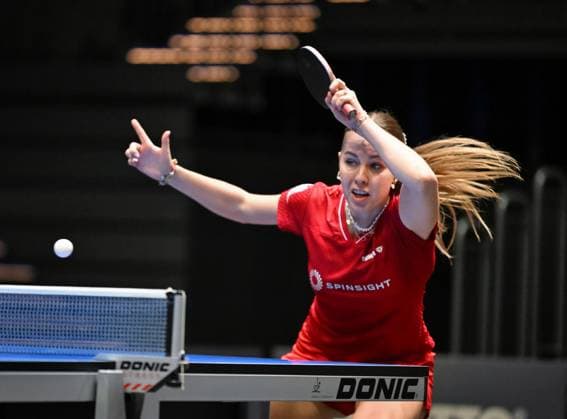 Titelverteidigerin Annett Kaufmann (SV DJK Kolbermoor) erreicht durch einen Sieg über Nina Mittelham (ttc berlin esatside) erneut das DM-Finale Titelverteidigerin Annett Kaufmann (SV DJK Kolbermoor) erreicht durch einen Sieg über Nina Mittelham (ttc berlin esatside) erneut das DM-Finale und greift nach dem dritten Sieg in Folge - Finaltag der Deutschen Meisterschaften der Damen und Herren am 7. Juni 2026 in der Messe Erfurt im Rahmen der 3. Deutschen Tischtennis-Finals in Erfurt. Erfurt Messe Erfurt Thüringen Deutschland