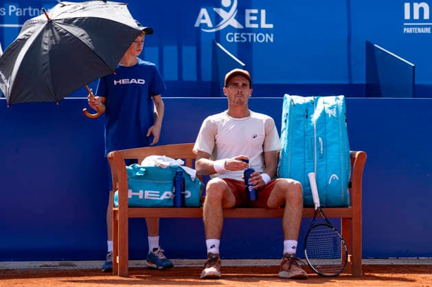 TENNIS : Open Sopra Steria - Lyon Villeurbanne 07 06 2026 Goeffrey BLANCANEAUX (FRA) affronte le suisse Luca STAEHELI lors des qualifications du tournoi de tennis ATP, Tennis Herren Challenger Tour, Open Sopra Steria Ã Lyon-Villeurbanne, le 07 06 2026. Photo Sandrine Thesillat PsNewZ  Copyright: xSandrinexTHESILLATx