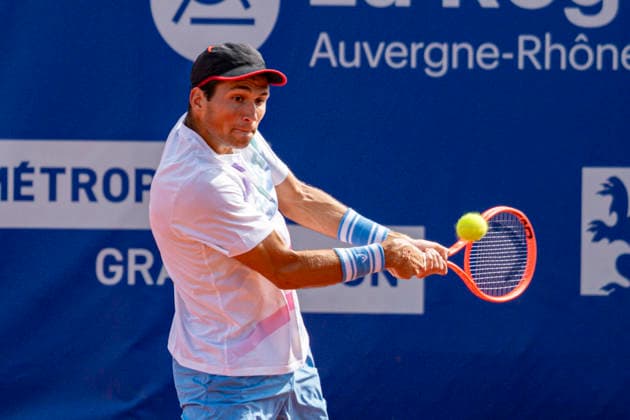 TENNIS : Open Sopra Steria - Lyon Villeurbanne 07 06 2026 Le suisse Luca STAEHELI affronte le francais Goeffrey BLANCANEAUX lors des qualifications du tournoi de tennis ATP, Tennis Herren Challenger Tour, Open Sopra Steria Ã Lyon-Villeurbanne, le 07 06 2026. Photo Sandrine Thesillat PsNewZ  Copyright: xSandrinexTHESILLATx