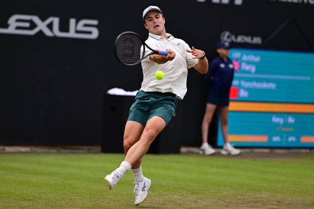 Tennis Lexus Birmingham Open WTA125 ATP, Tennis Herren Challenger Arthur Fery of Great Britain returns during the Lexus Birmingham Open WTA125 ATP Challenger tennis at Edgbaston Priory Club, Birmingham, UK on 7 June 2026. Birmingham Edgbaston Priory Club West Midlands UK Editorial use only , Copyright: xDennisxGoodwinx PSI-24321-0016