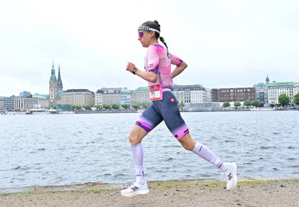 GER; Ironman Hamburg 07.06.2026, GER; Ironman Hamburg, Elite Frauen im Bild Laura Philipp (GER) auf der Laufstrecke an der Binnenalster