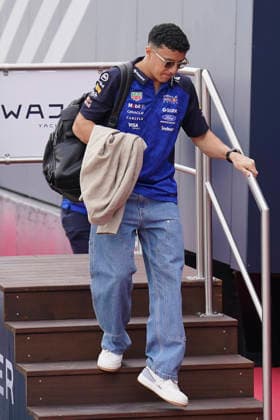 FORMULA ONE MONACO GRAND PRIX 2026 Isack Hadjar 6 (FRA) Red Bull Racing arriving for race day during the Formula 1 Louis Vuitton Monaco Grand Prix 2026, 6th round of the 2026 Formula 1 World Championship, WM, Weltmeisterschaft from June 5th - 7th, 2026 at the Circuit de Monaco, Monte Carlo, Monaco. Credit: Robbie Hoad Every Second Media Editorial use only. All images are copyright Every Second Media Limited. No images may be reproduced without prior permission. Copyright: xIMAGO EveryxSecondxMediax ESM-2024-0337 RobbiexHoadx xEveryxSecondxMediax