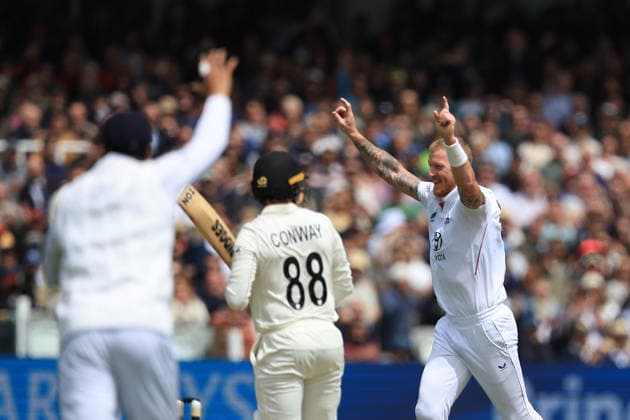 England v New Zealand, International Test Match 2026 WICKET CELEBRATION New Zealand Wicketkeeper Batter Devon Conway (88) is caught behind of the bowling of England All-Rounder Ben Stokes (55) during the International Test Match 2026 match between England and New Zealand at Lord s Cricket Ground, St John s Wood, UK on 7 June 2026. St John s Wood Lord s Cricket Ground London UK Editorial use only , Copyright: xChrisxFoxwellx PSI-24334-0145