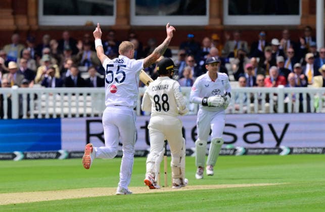 England v New Zealand, London, UK - 7 Jun 2026 Bowler Ben Stokes Captain of England celebrates taking the wicket of Devon Conway of New Zealand during Day 4 of the 1st Rothesay Test Match match between England and New Zealand at Lords , London on 7 June 2026 ( London Lords London England Copyright: xAlanxStanford PPAUKx PPA-280218