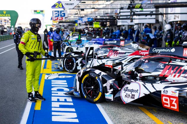 24 HEURES DU MANS 2026 - TEST DAY 93 DI RESTA Paul (gbr), VANDOORNE Stoffel (bel), CASSIDY Nick (nzl), Peugeot TotalEnergies, Peugeot 9X8 93, Hypercar, ambiance during the Test Day of the 24 Hours of Le Mans 2026, 3rd round of the 2026 FIA World Endurance Championship, on June 7, 2026 on the Circuit des 24 Heures du Mans in Le Mans, France - Le MansFrance  Copyright: xJULIENxDELFOSSEx