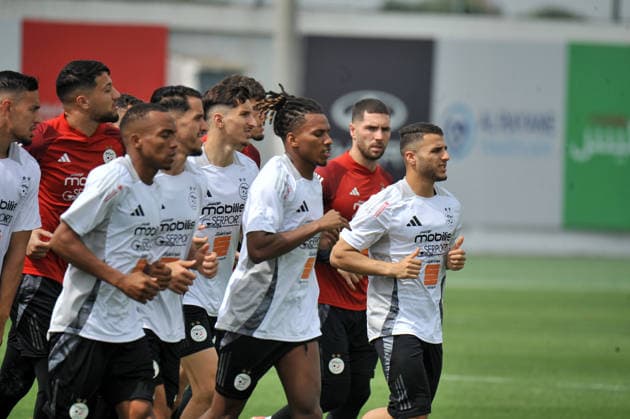 Dernier EntraInement de l Equipe nationale Algerien derniere seance d entrainement de l equipe nationale algerienne, au centre technique national de sidi moussa a Alger en Algerie le 07 Juin 2026, avente depart ver la coupe du Monde 2026 (Photo By Ohtmane APP) Alger Algeria Copyright: xAlgÃ riexPressexPhotosxAPPxOhtmanex xAPPx DSC_4487.jpeg