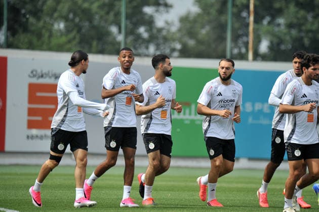 Dernier EntraInement de l Equipe nationale Algerien derniere seance d entrainement de l equipe nationale algerienne, au centre technique national de sidi moussa a Alger en Algerie le 07 Juin 2026, avente depart ver la coupe du Monde 2026 (Photo By Ohtmane APP) Alger Algeria Copyright: xAlgÃ riexPressexPhotosxAPPxOhtmanex xAPPx DSC_4514.jpeg