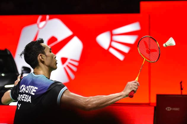 (260607) -- JAKARTA, June 7, 2026 -- Jonatan Christie hits a return during the men s singles final match between Jonatan Christie of Indonesia and Victor Lai of Canada at the Indonesia Open 2026 badminton tournament in Jakarta, Indonesia, June 7, 2026. ) (SP)INDONESIA-JAKARTA-BADMINTON-INDONESIA OPEN-MEN S SINGLES-FINAL VerixSanovri 